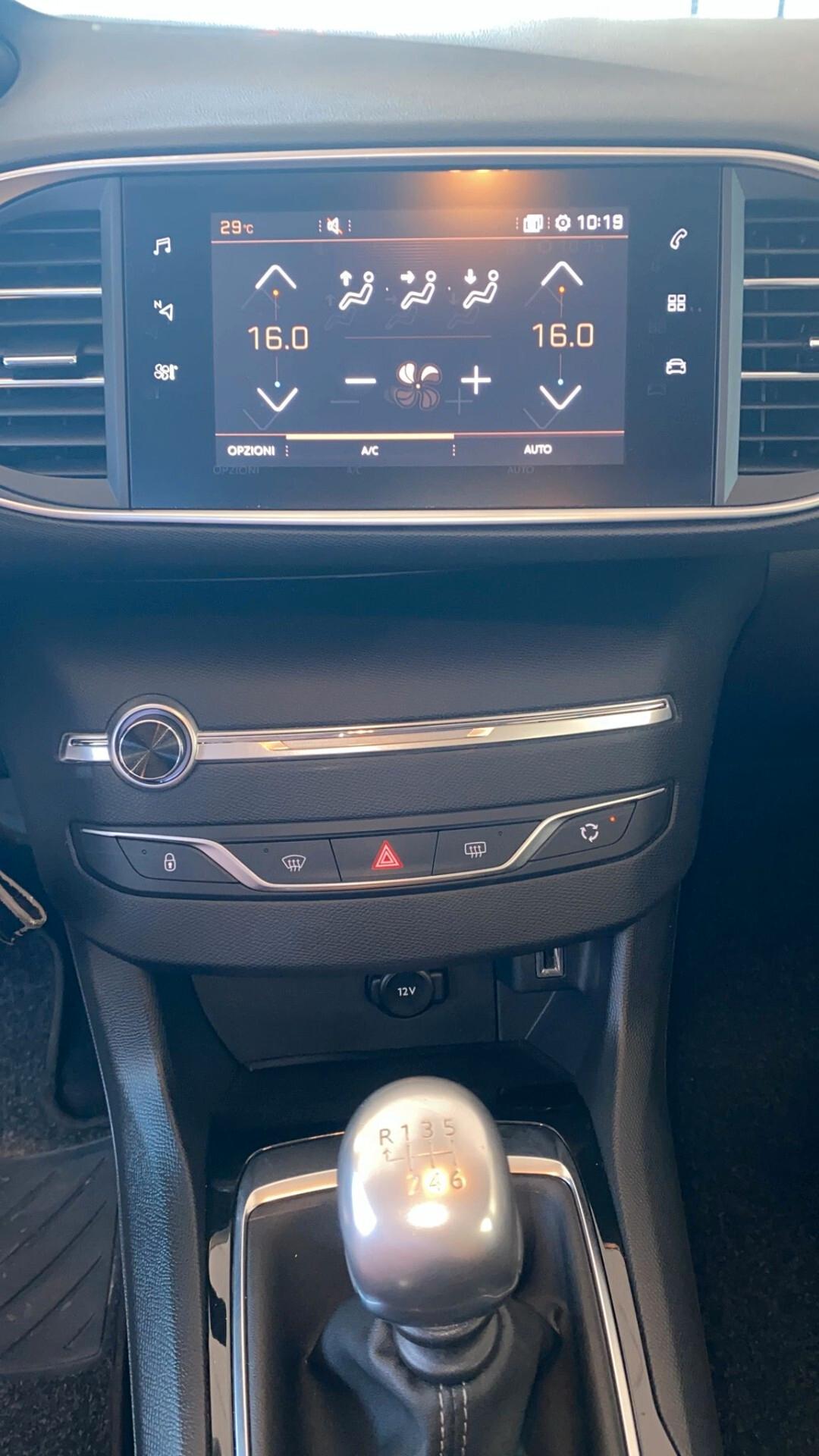Peugeot 308 BlueHDi 100 S&S SW Active