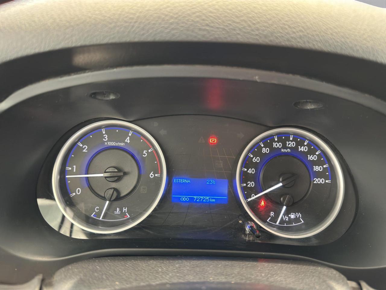 Toyota Hilux 2.4 EC d-4d 4x4 Comfort M/T my19