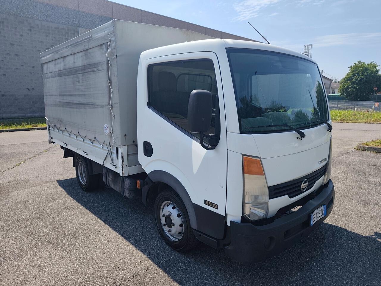 Nissan cabstar 35.13 NT400 2.5 TDI 1° proprietario