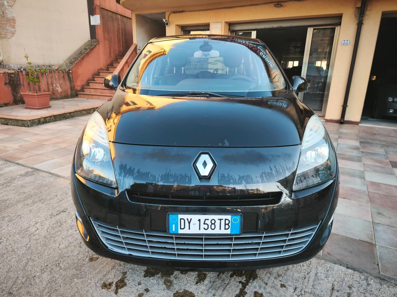Renault Scenic Grand Scénic 7 Posti 1.9 dCi anche Noleggio