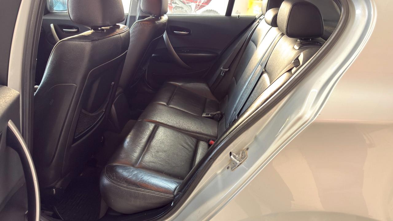 Bmw 120 120d cat 5 porte Futura