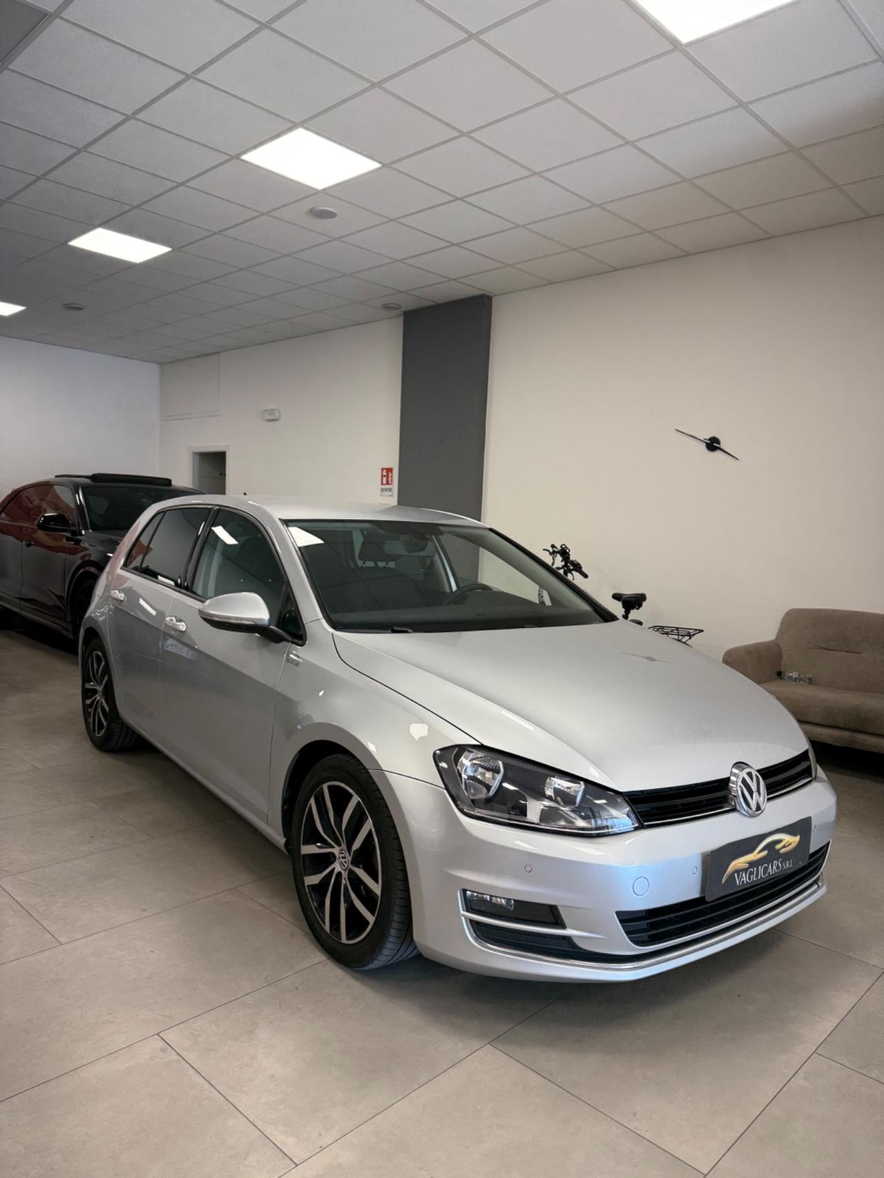 Volkswagen Golf 1.6 TDI 110 CV DSG 5p. Highline BlueMotion Technology