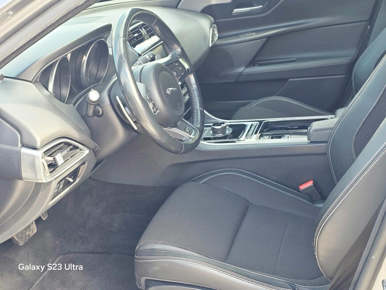 Jaguar XE R DINAMIC 2.0 DIESEL UNICO PROPRIETARIO ANNO 2018