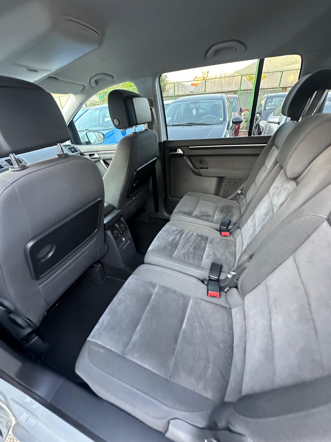 Volkswagen Touran 1.4 TSI Highline EcoFuel