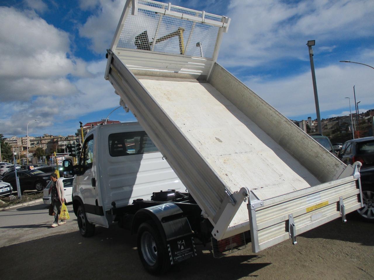 IVECO DAILY 35 C 10 RIBALTABILE PARI AL NUOVO 2008