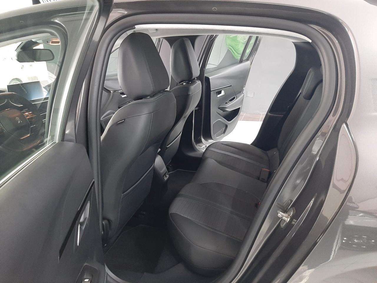 Peugeot 208 BlueHDi 100 Stop&Start 5 porte Allure