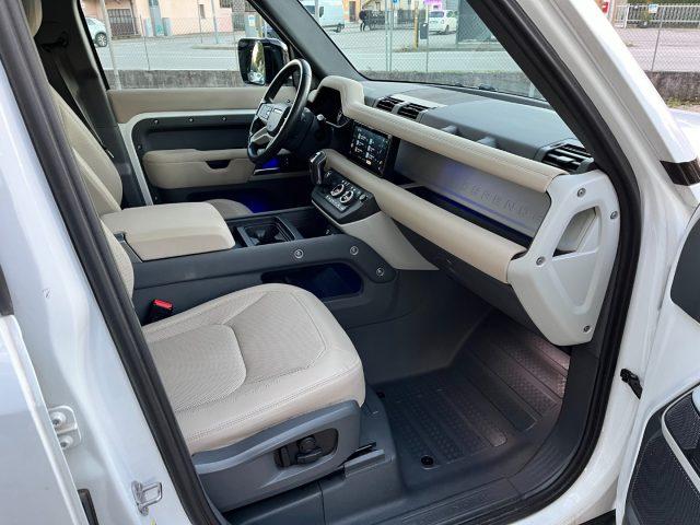 LAND ROVER Defender 110 3.0D I6 200 CV AWD Auto SE *PANORAMA *360°