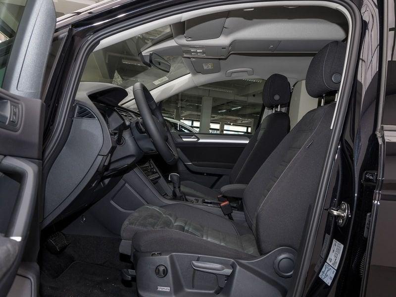 Volkswagen Touran 2.0 TDI 150 CV SCR DSG Comfortline Navi Camera App Connect Cockpit
