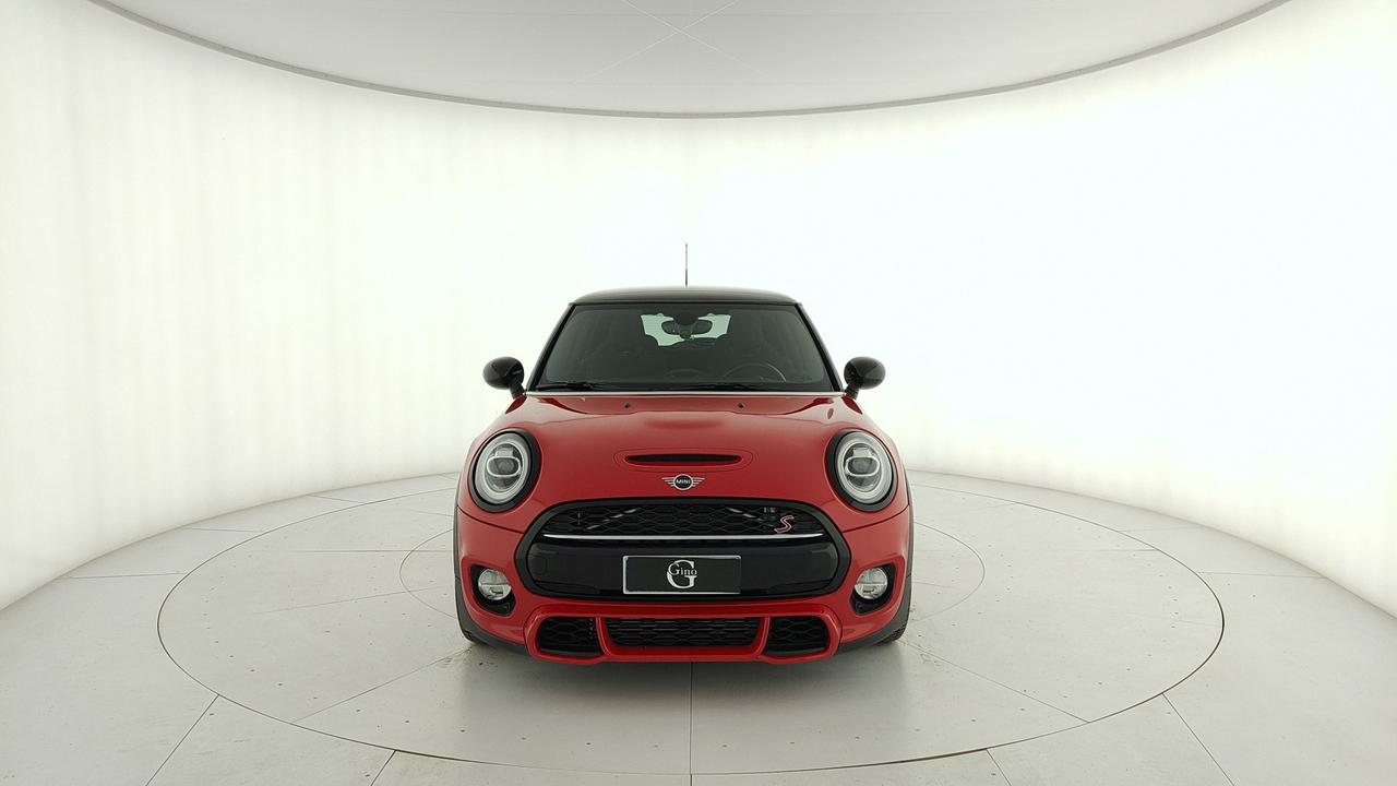 MINI Mini IV F56 2018 3p - Mini 3p 2.0 Cooper SD Hype auto