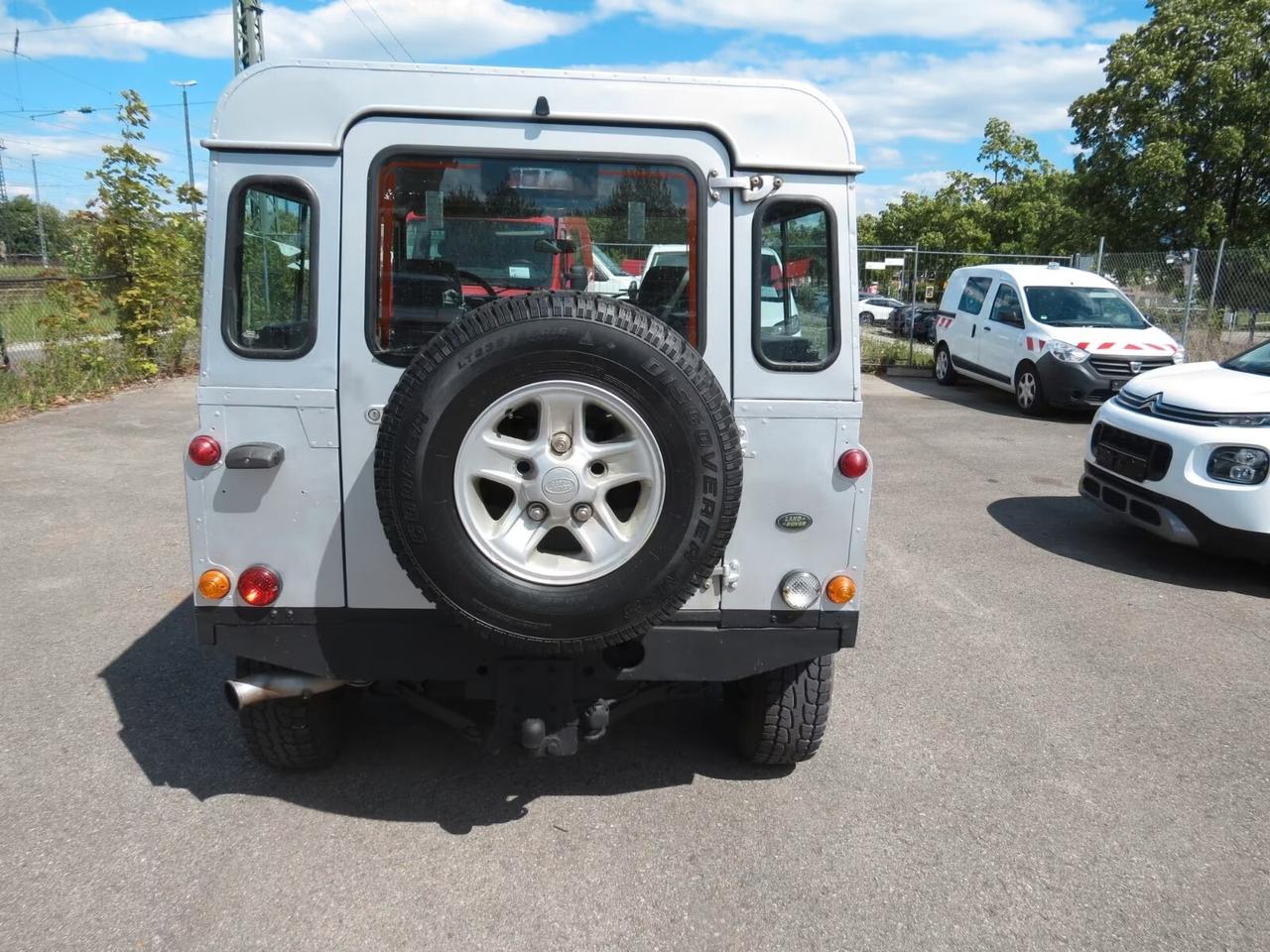 Land Rover Defender Station wagon 90 Td5 6 posti