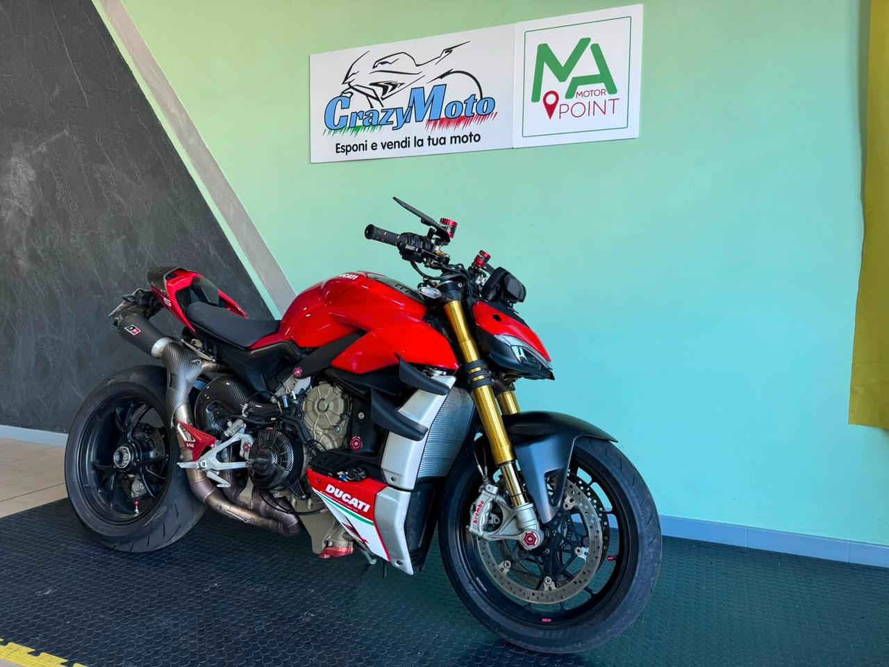 Ducati Streetfighter V4 S