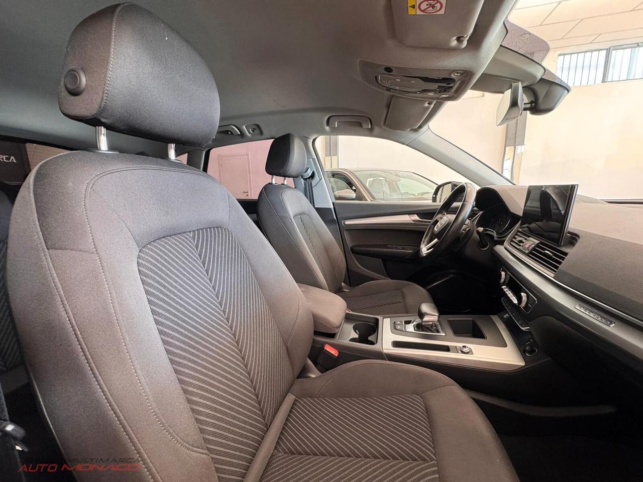 Audi Q5 2.0 TDI 204 CV S tronic Business 2022