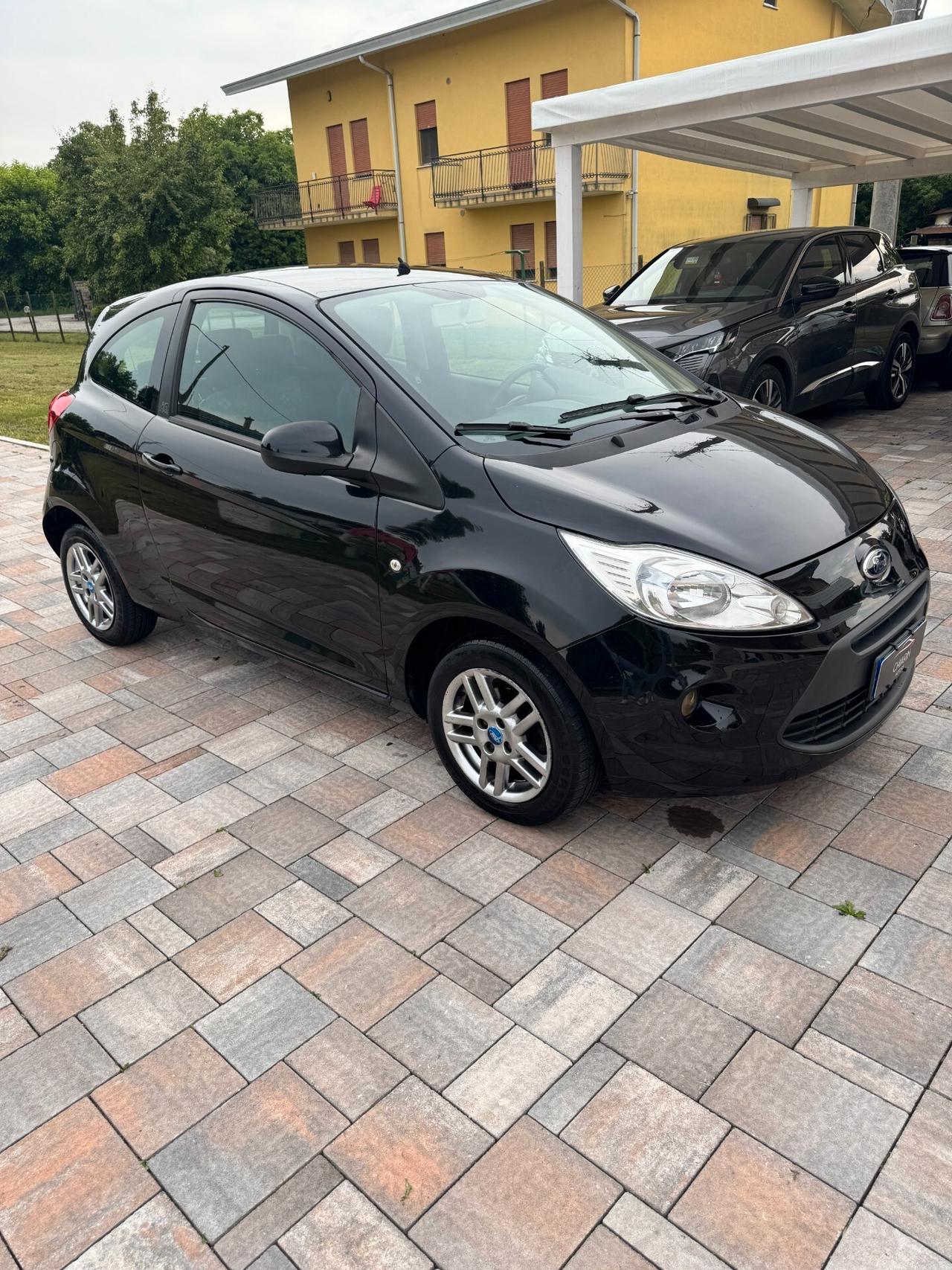 Ford Ka Titanium GARANZIA 12 MESI