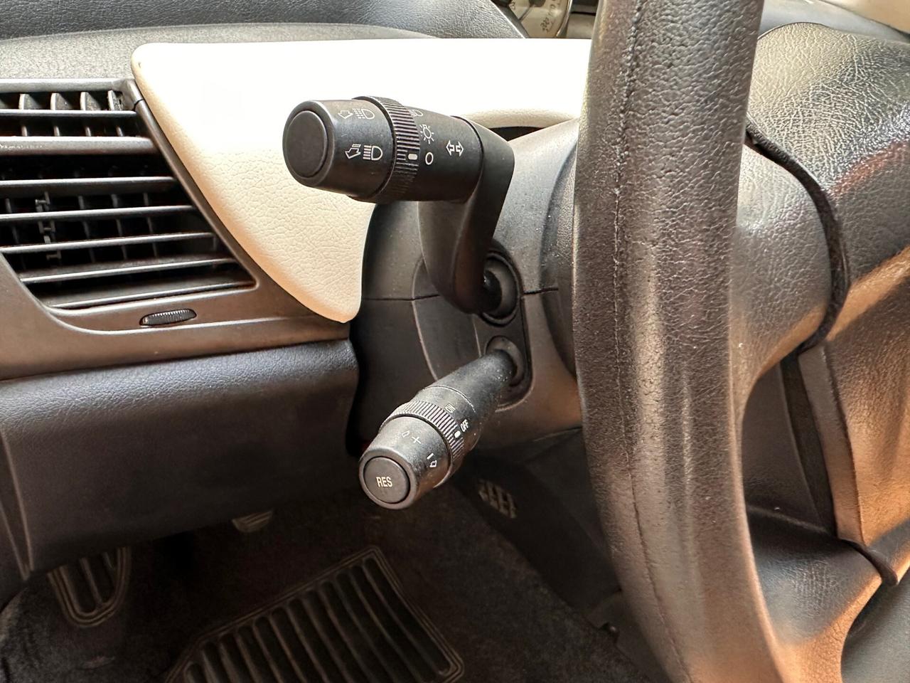 Lancia Ypsilon 1.3 Multijet PELLE - Bose