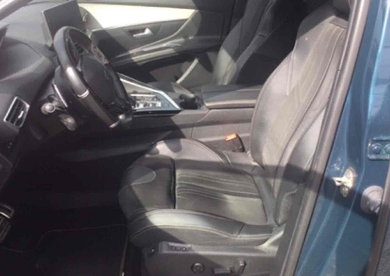 Peugeot 5008 BlueHDi 130 S&S EAT8 GT Pack7 POSTI