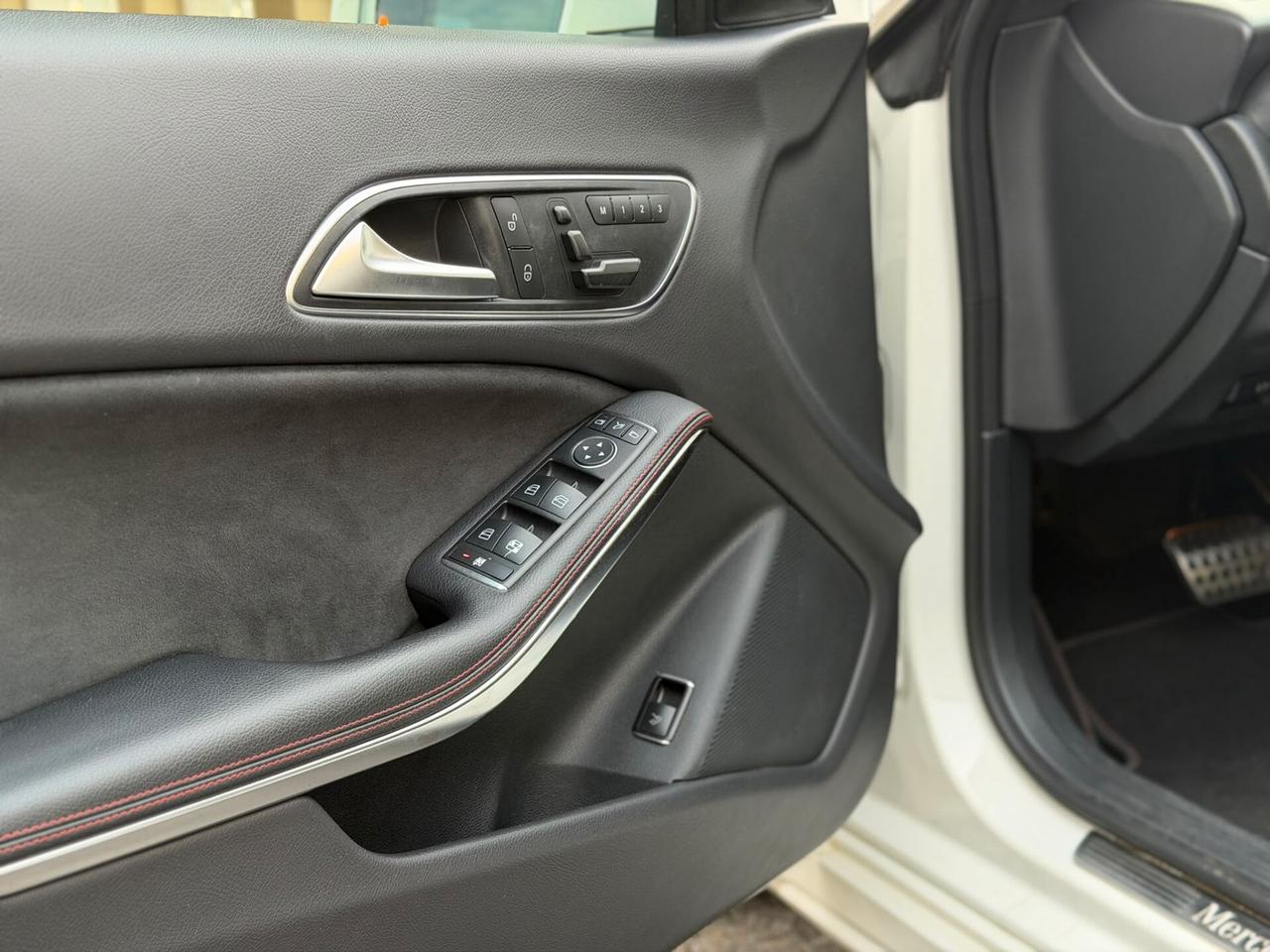 Mercedes-benz CLA 200 CDI Automatic Premium