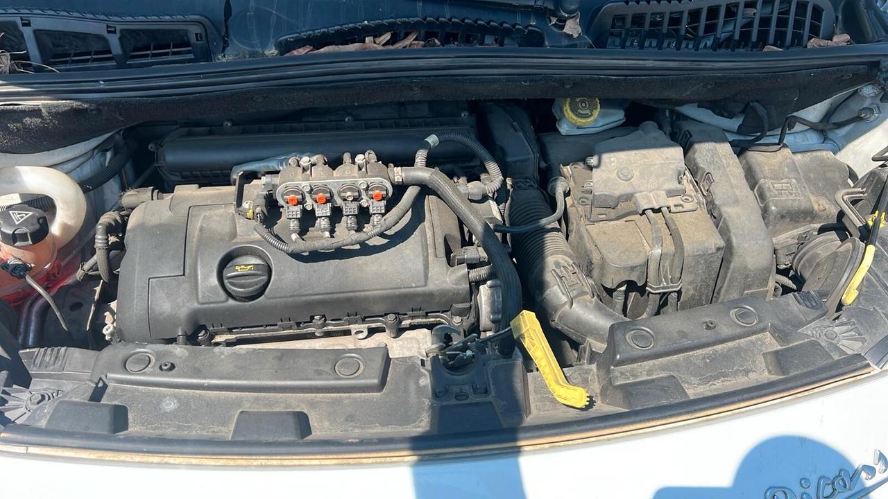Citroen C3 Picasso 1.4 Benzina 95 GPL FUNZIONANTE