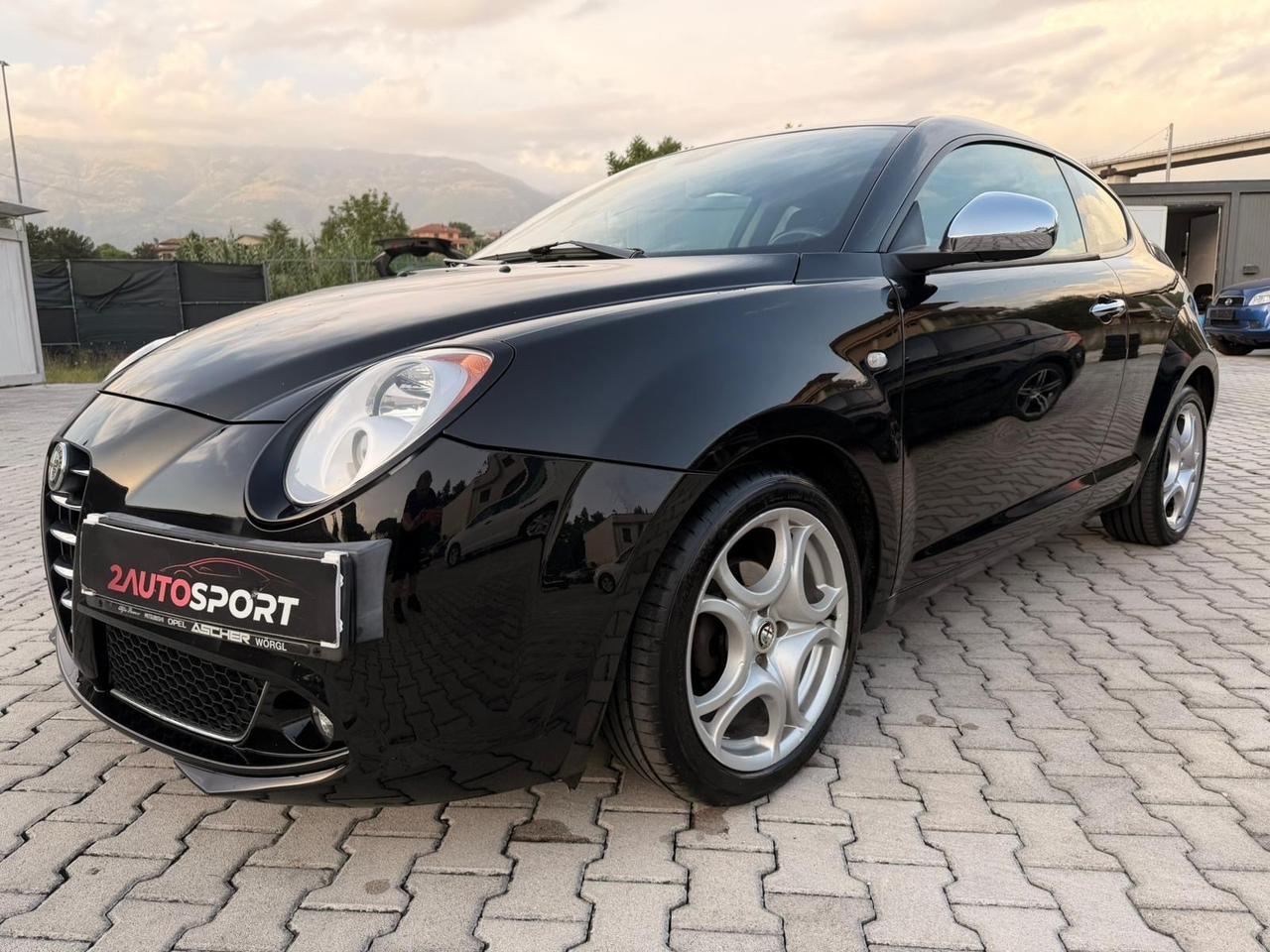 Alfa Romeo MiTo 1.4 78 CV Distinctive Sport *KM REALIA*