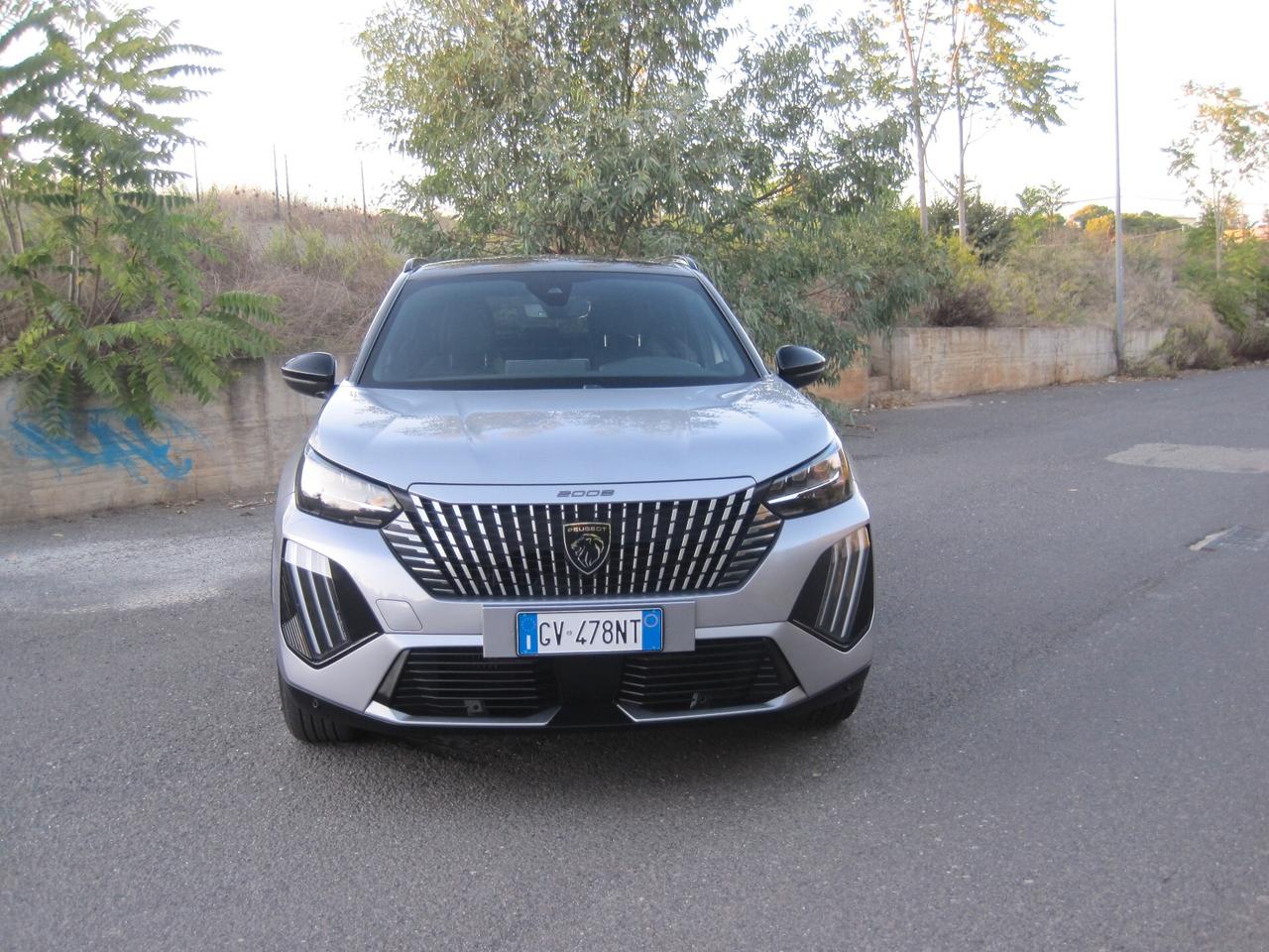 Peugeot 2008 PureTech 130 S&S EAT8 GT