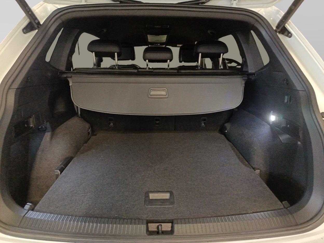 VOLKSWAGEN Tiguan Allspace - Tiguan Allspace 2.0 TDI SCR DSG 4MOTION R-Line