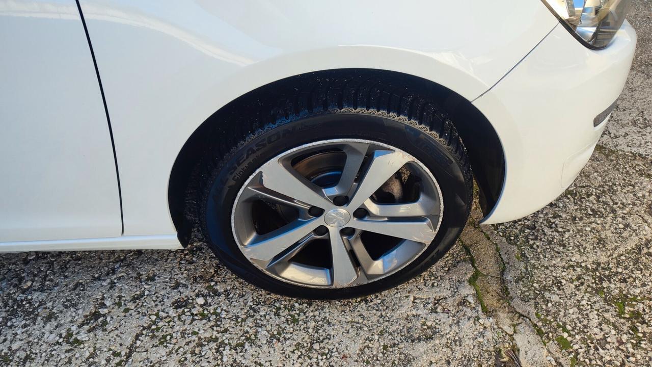 Peugeot 308 -PROMO- BlueHDi 120 S&S Business