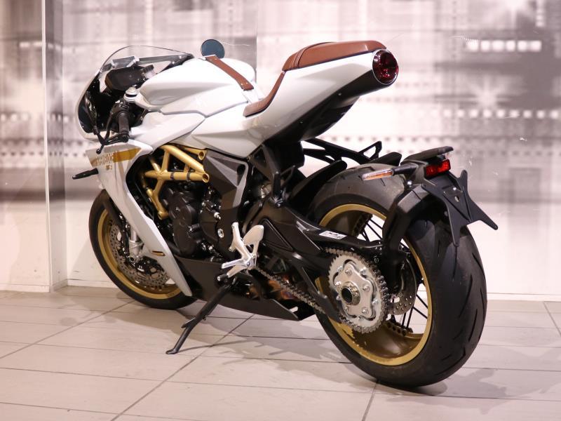 MV Agusta Superveloce 800 S
