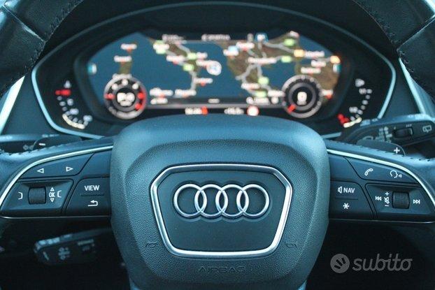 Audi Q5 2.0 TDI Aut. *LUCI AMBIENTE *V.COCKPIT