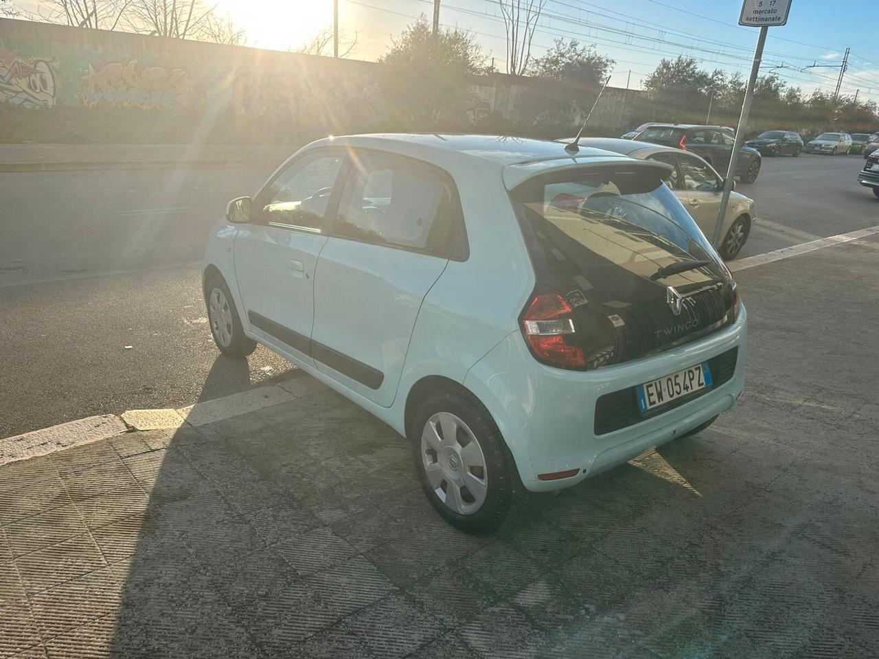Renault Twingo 1.0 SCe Live