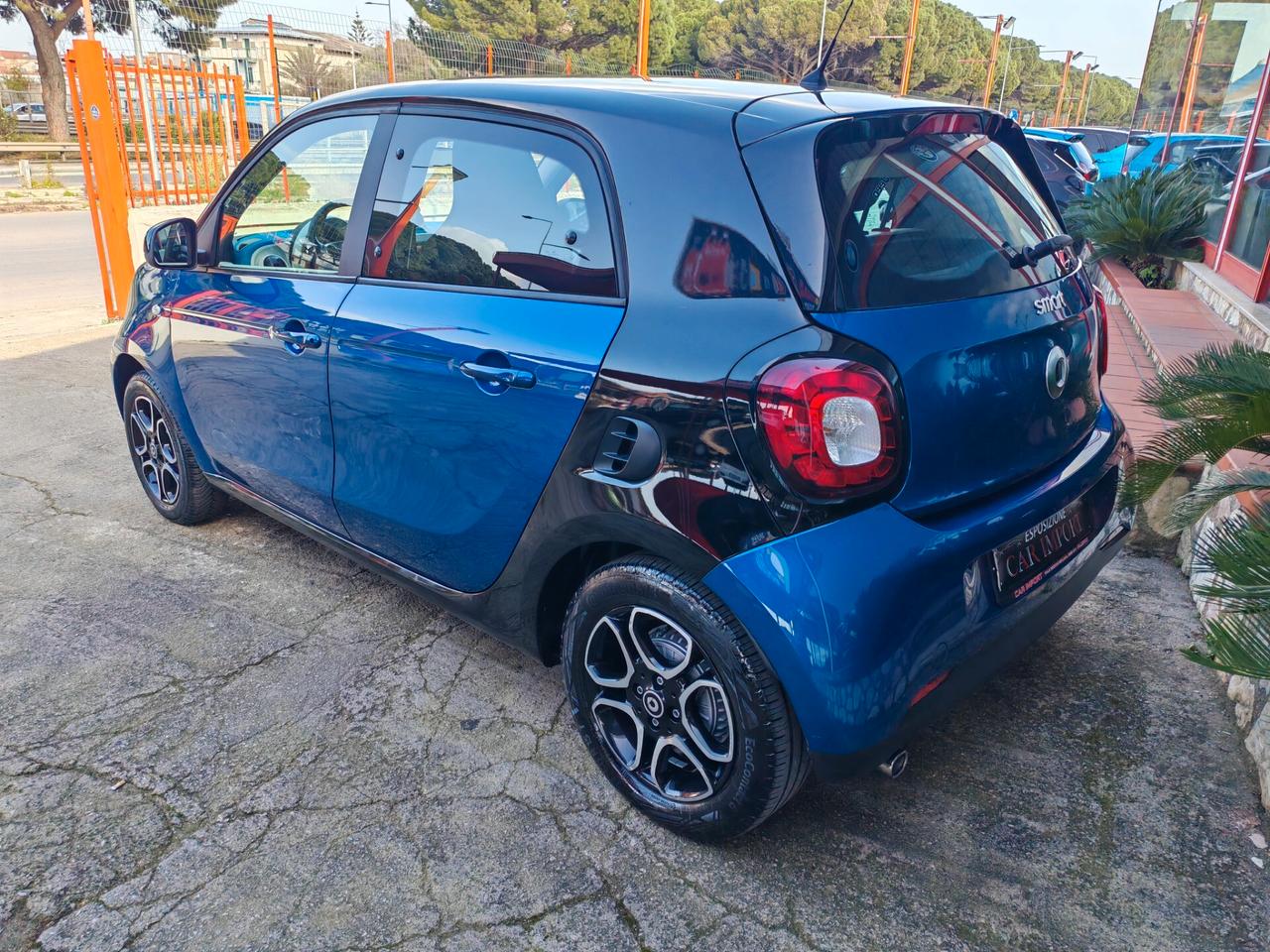 Smart Forfour 0,9 benzina 04/2017 CV90 PROXY AUTOMATICA