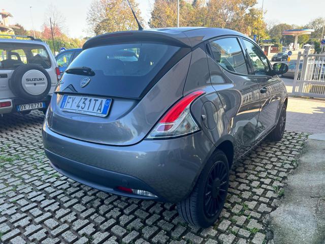 LANCIA Ypsilon 1.2 69 CV 5 porte Elefantino Blu UNICO PROP.