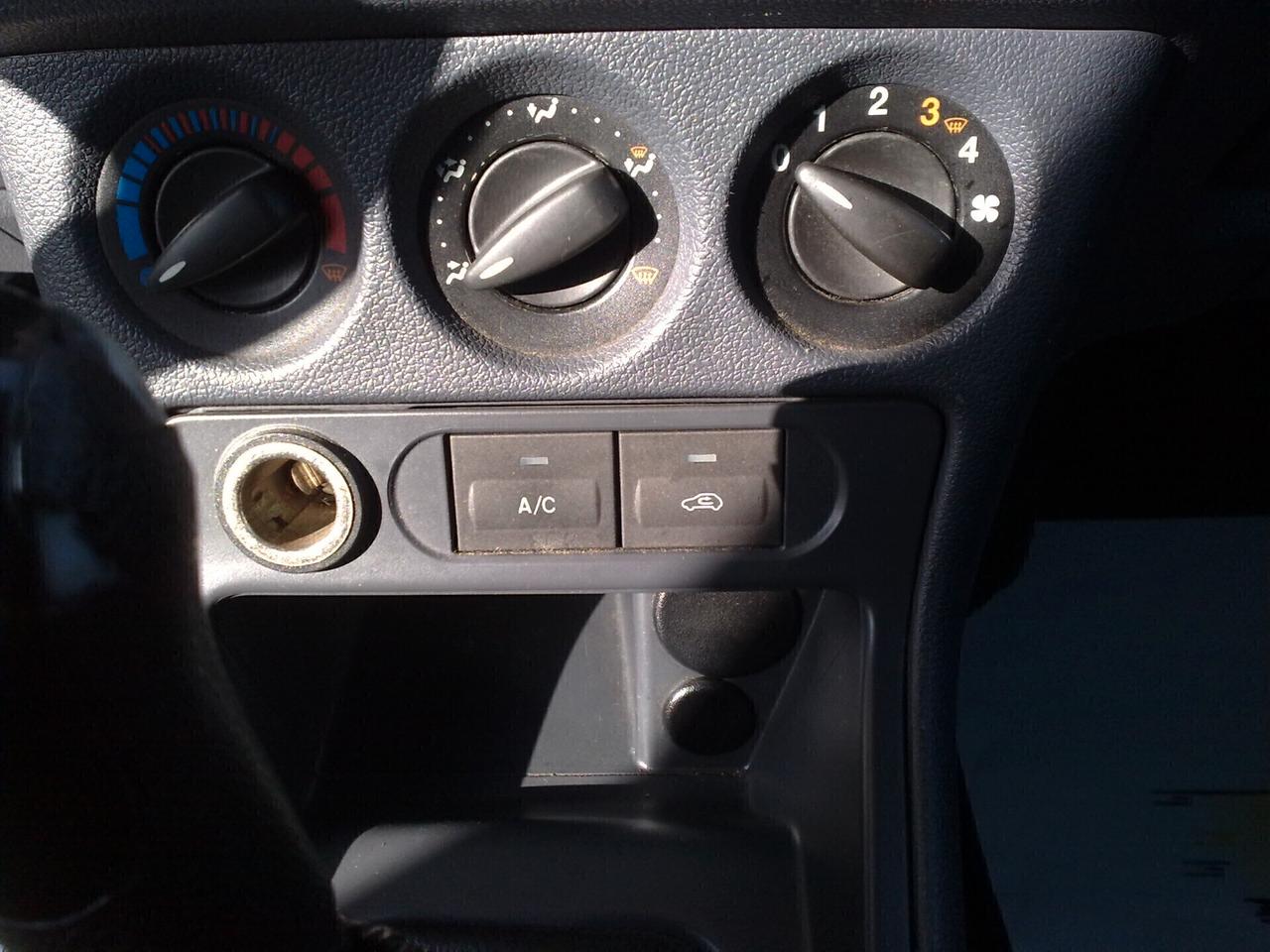 Ford Transit Connect 1.8tdci 110cv - 2010