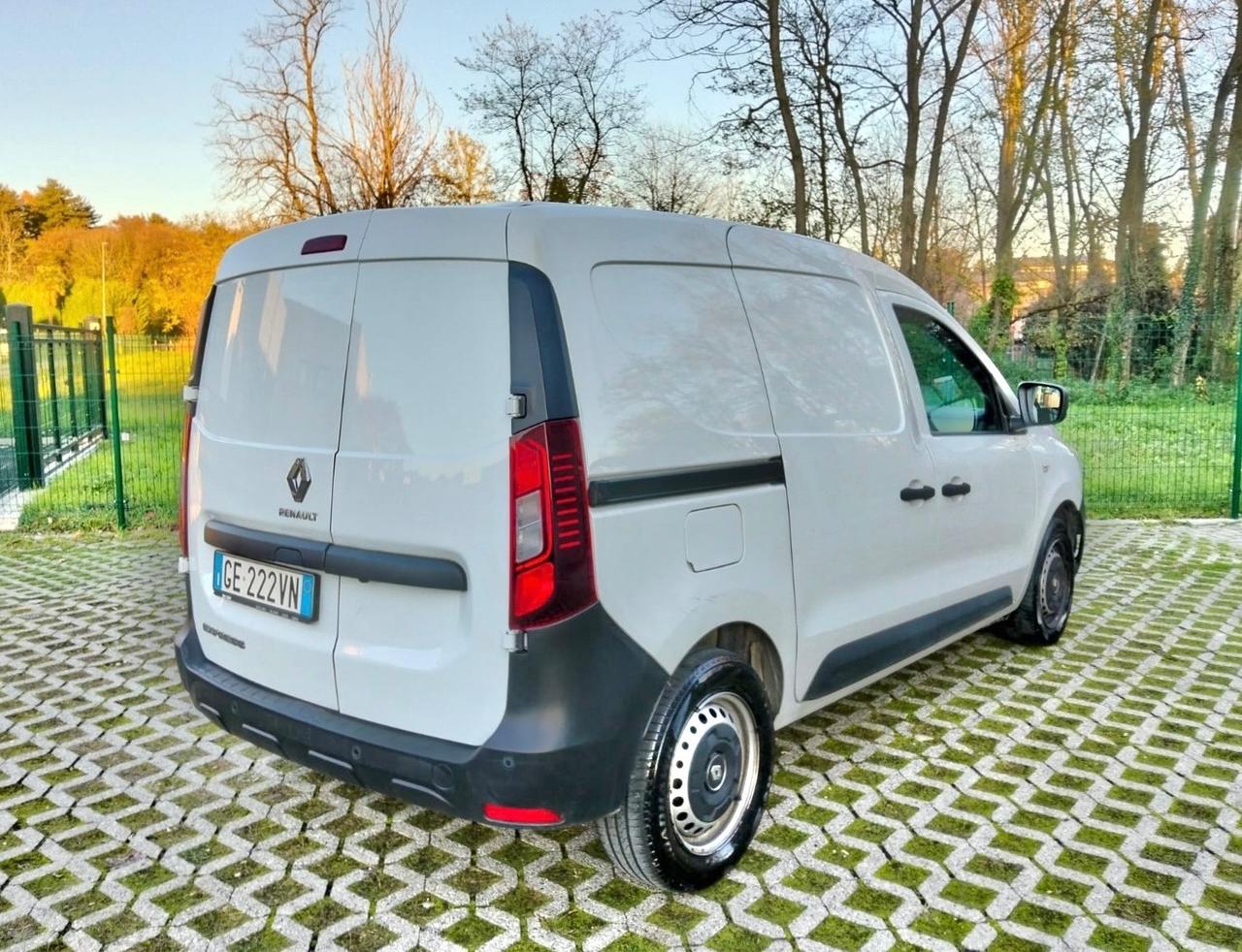 Renault Express 1.5 Blue dCi 95 Sensori*Navi*Aux*Usb