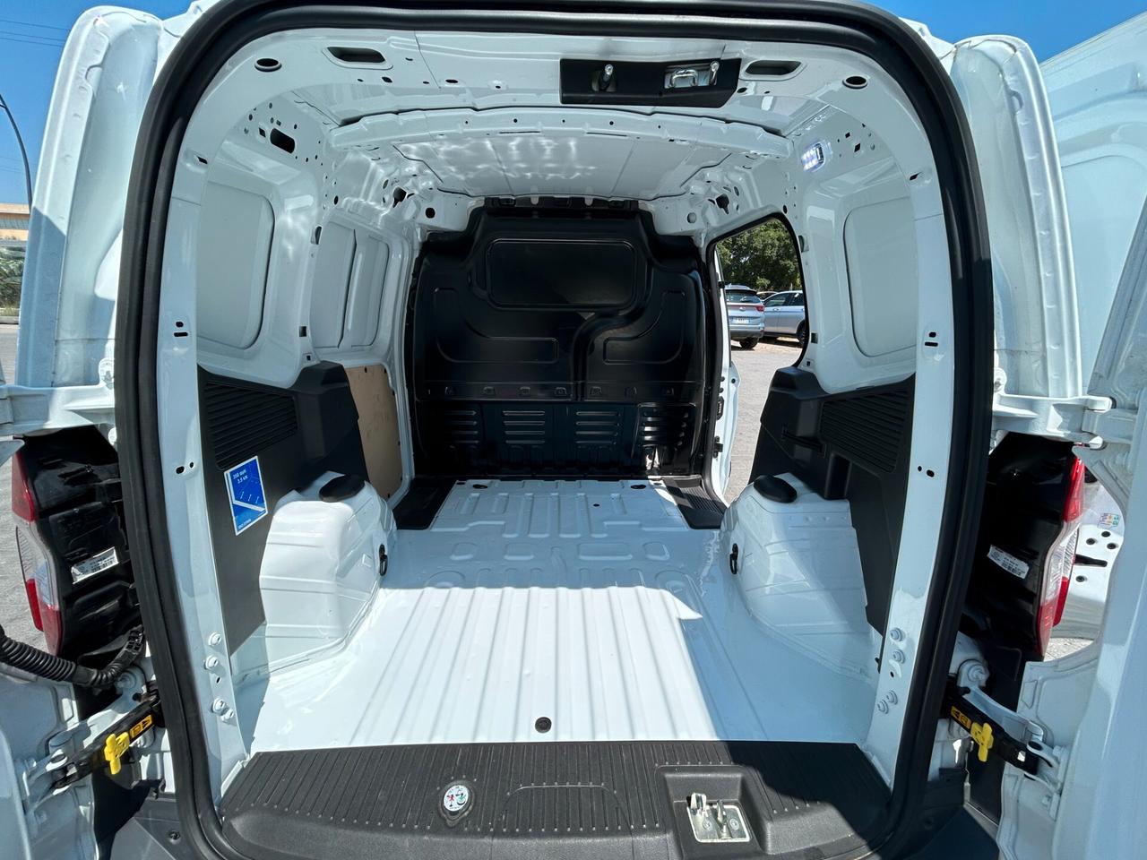 Ford Transit Courier 1.5 TDCi 75CV Van Trend