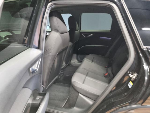 AUDI Q4 e-tron Q4 45 e-tron S Line edition
