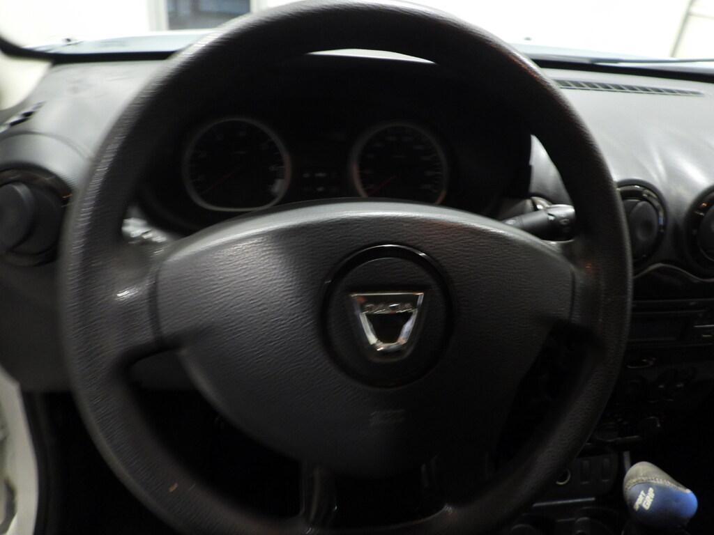 Dacia Duster 1.6 Laureate 4x2