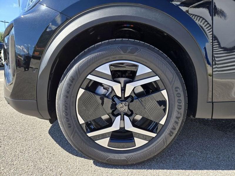 Peugeot 2008 PureTech 130 S&S EAT8 Allure