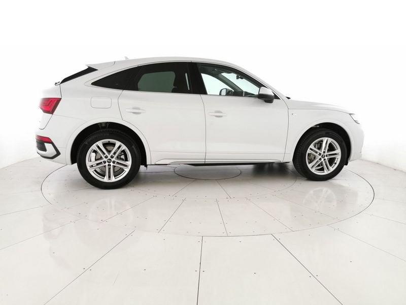 Audi Q5 Sportback 40 2.0 tdi mhev 12V S line quattro s-tronic