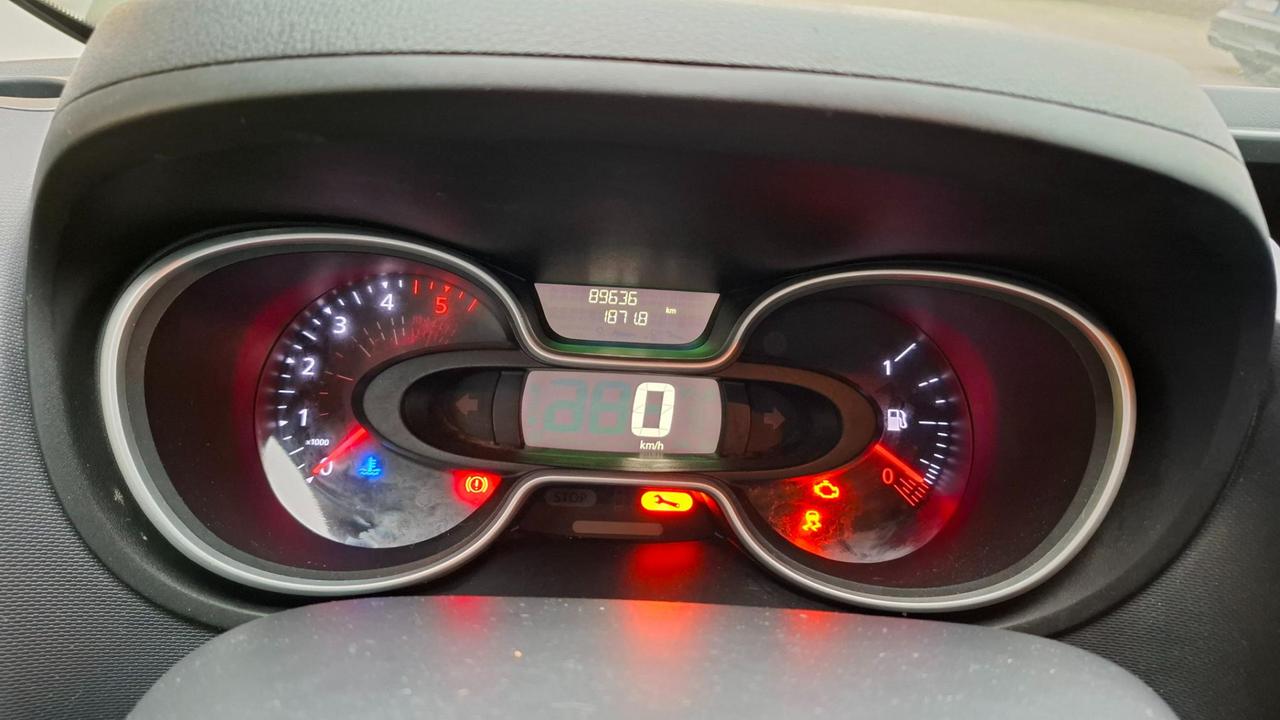 RENAULT Trafic T27 2.0 dci 120cv L1H1 Ice