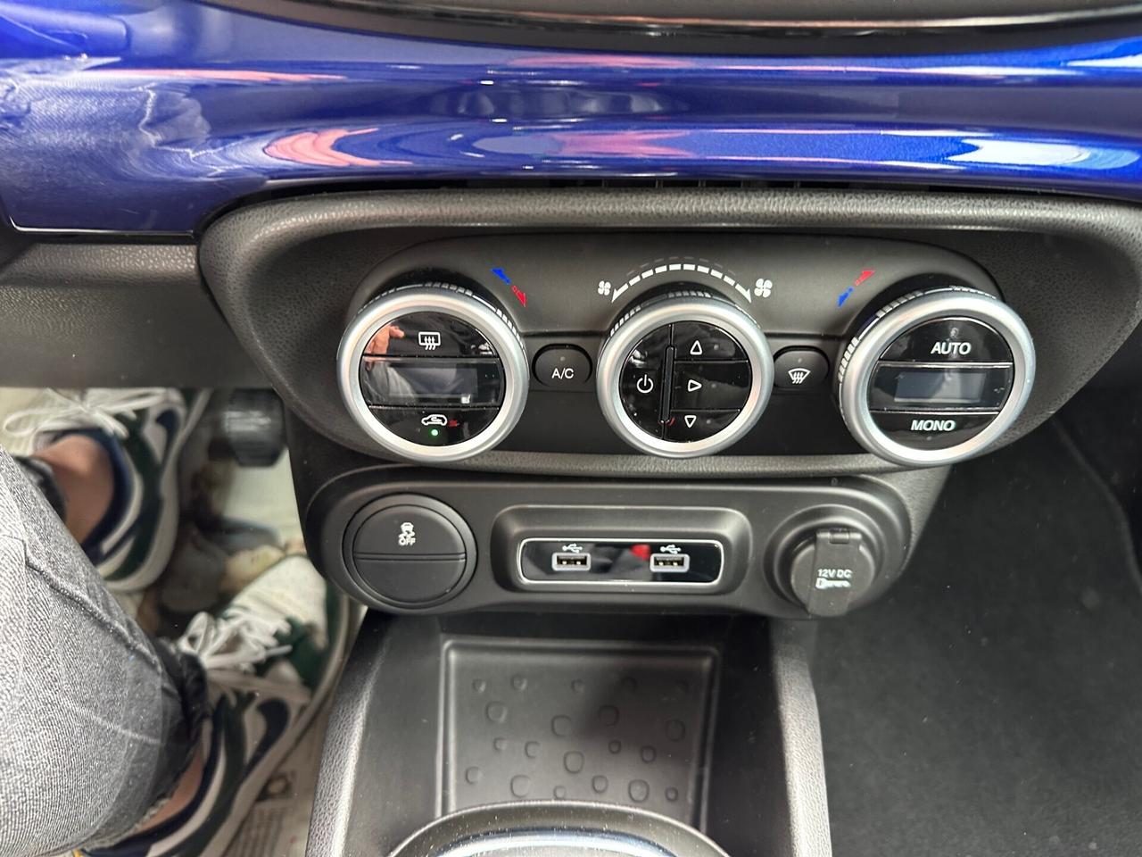 Fiat 500L 1.6 MJT 120 CV 2020 Bicolore Lounge
