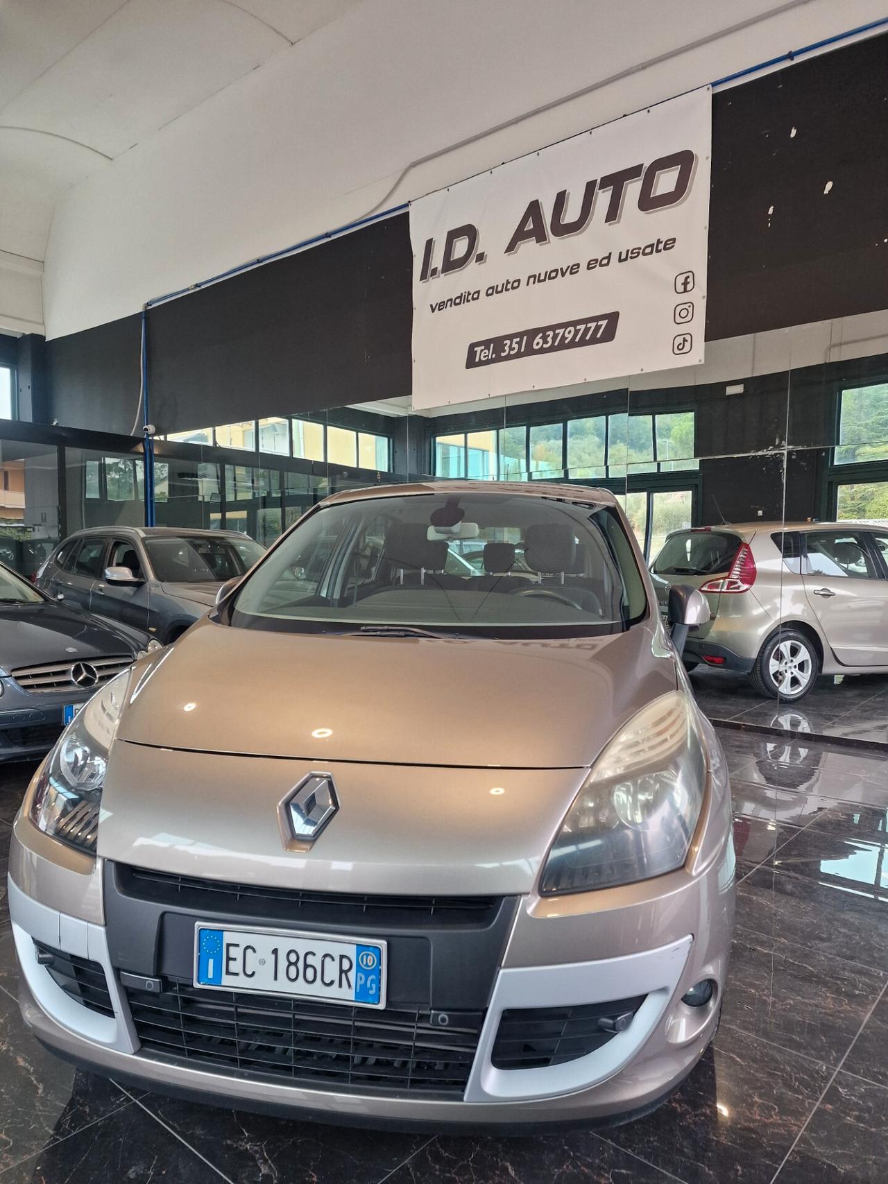 Renault Scenic Scénic X-Mod 1.5 dCi 110CV Luxe