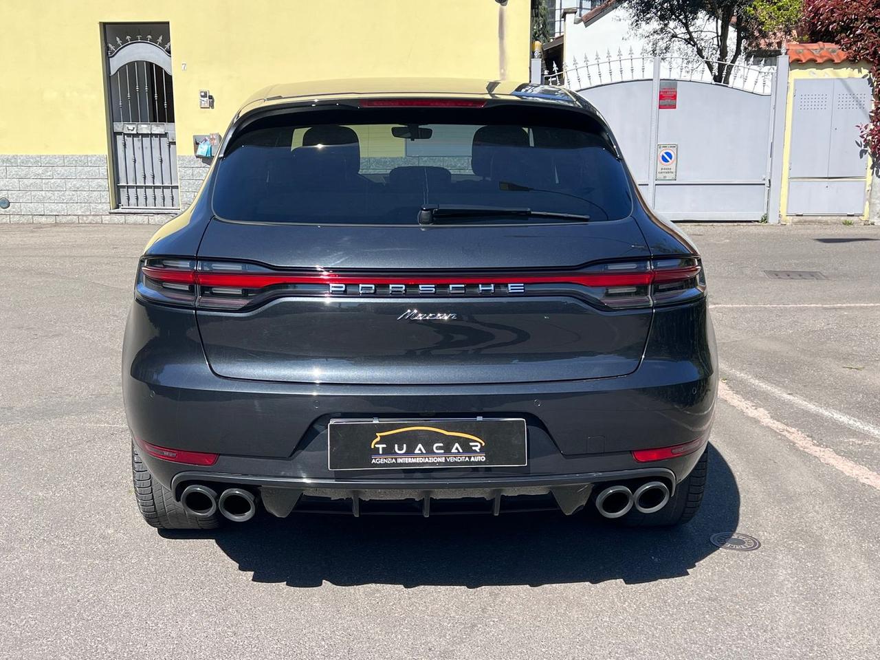 Porsche Macan 2.0 #10291