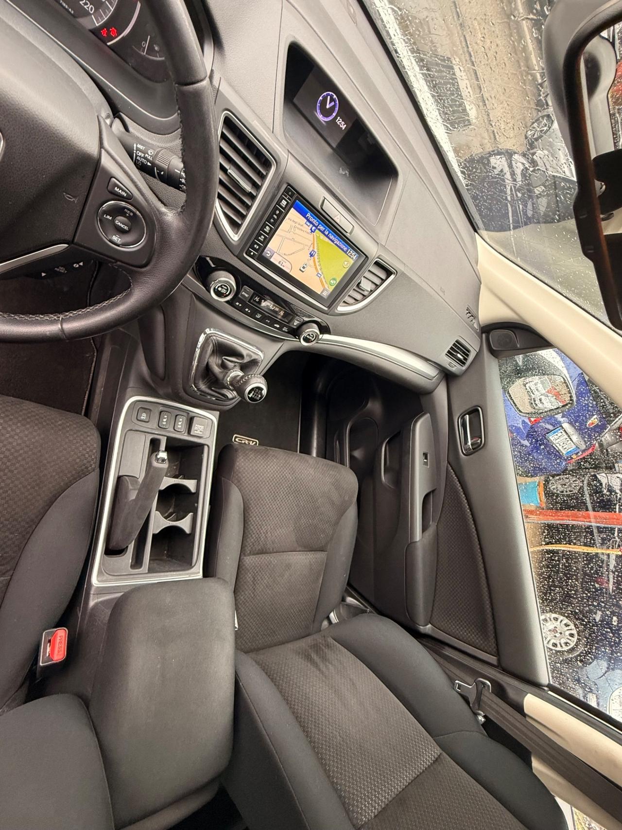 CR-V 1.6 i-DTEC Elegance Navi- 4WD-unipro-rate-E6