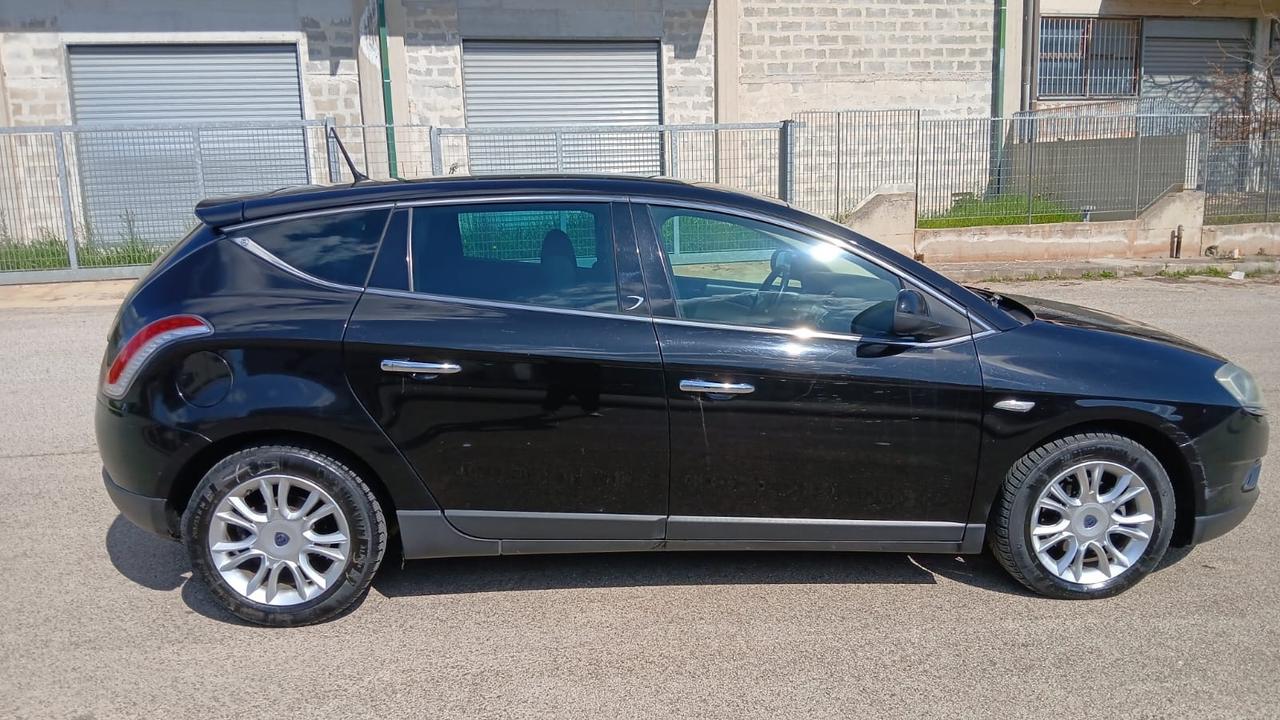 Lancia Delta 1.6 MJT DPF 105 CV Steel