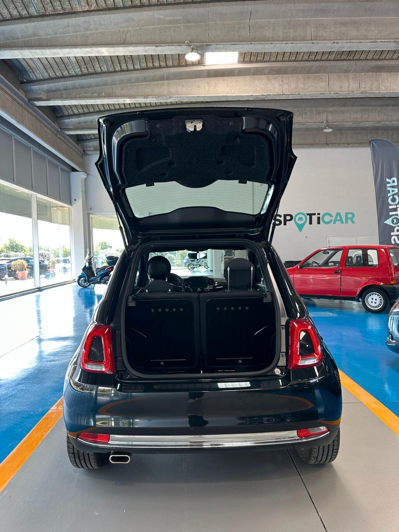 Fiat 500 1.0 hybrid DOLCEVITA 2024 km aziendale