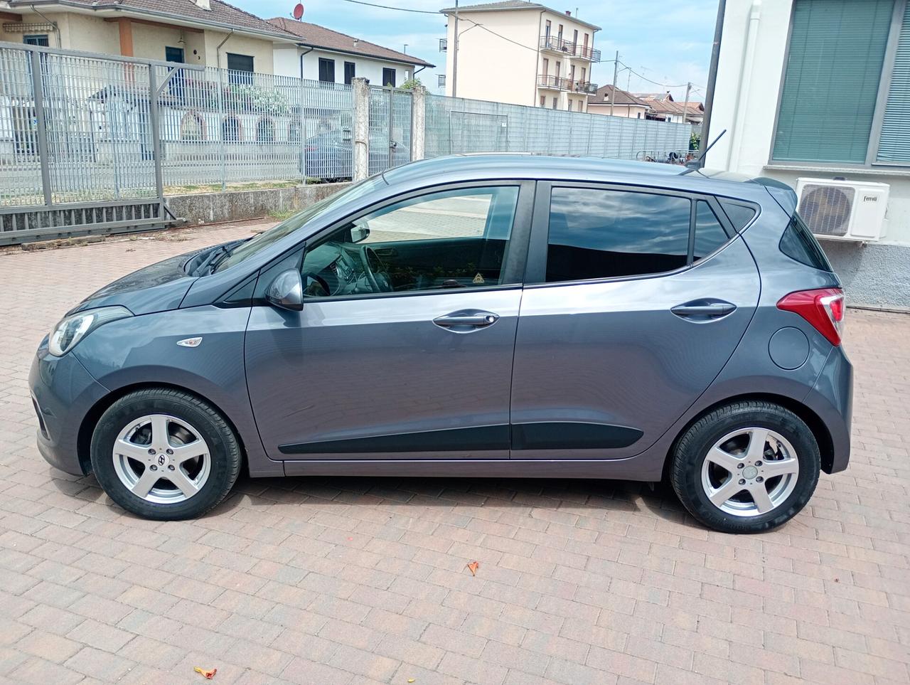 Hyundai i10 1.0 MPI Login