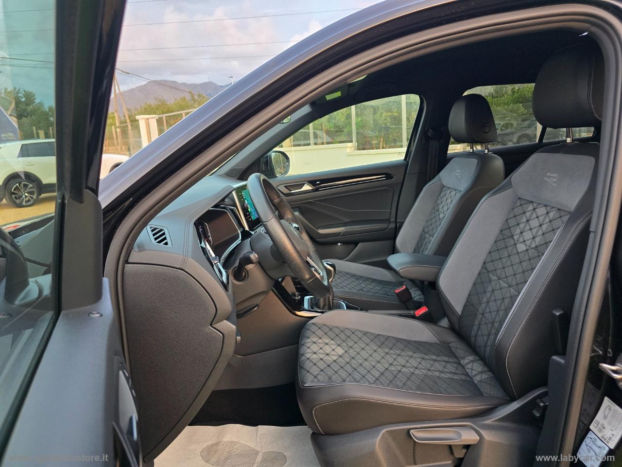 VOLKSWAGEN T-Roc 2.0 TDI SCR R-Line