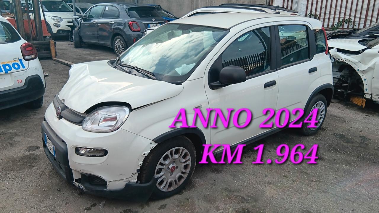 Fiat Panda incidentata sinistrata mondialcars 024 km 1964