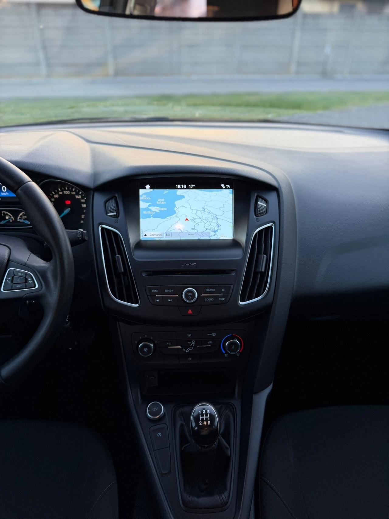 Ford Focus 1.0 EcoBoost 100 CV Start&Stop Business