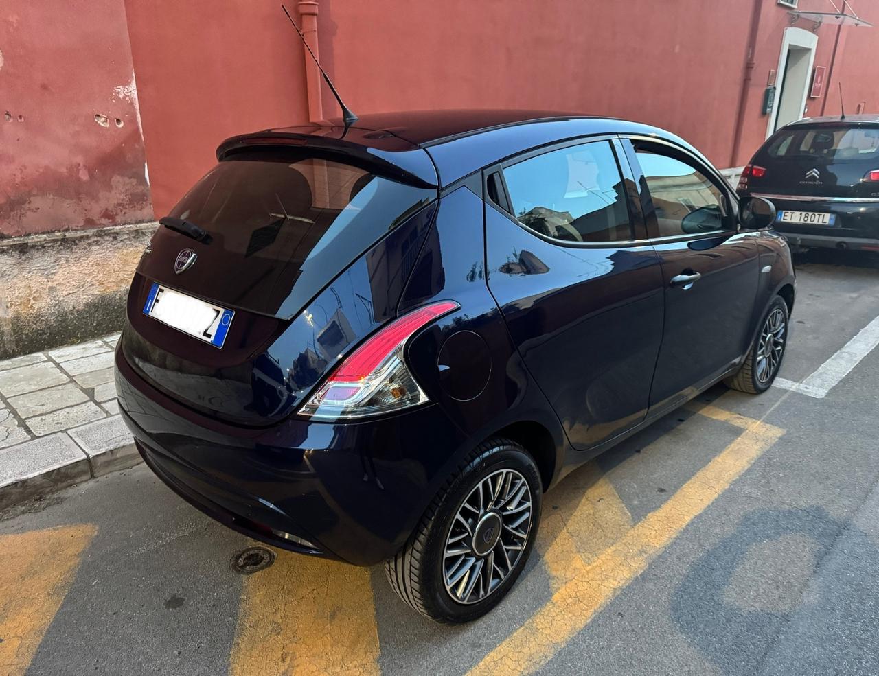 Lancia Ypsilon 1.3 MJT 16V 95 CV 5 porte S&S Gold