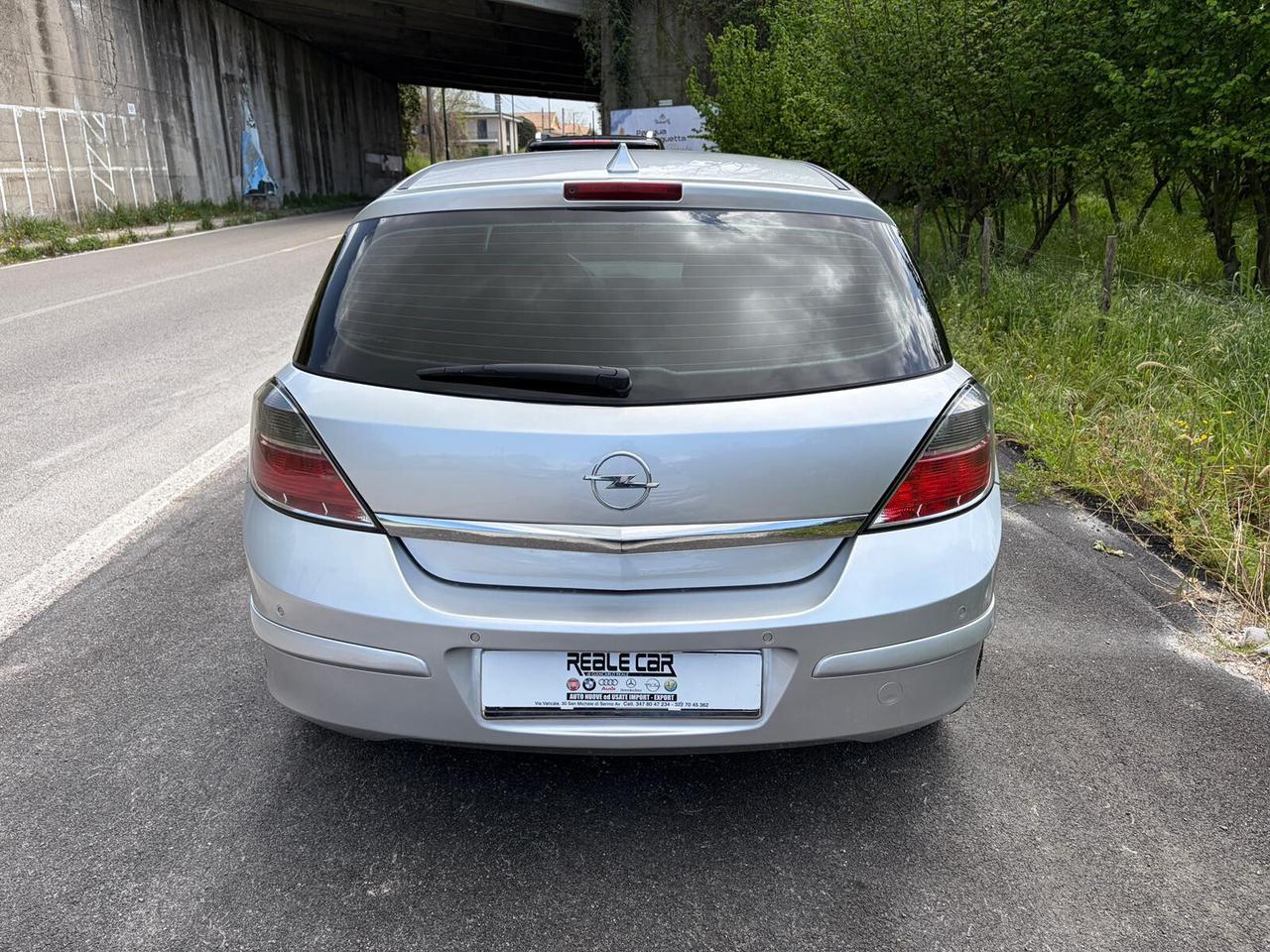 Opel Astra 1.7 CDTI 110CV 5 porte Cosmo
